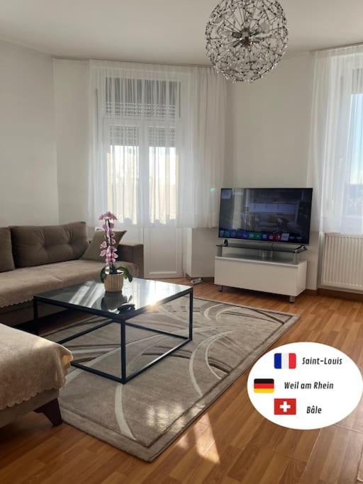 Appartement Des 3 Frontieres Сен-Луи Екстериор снимка